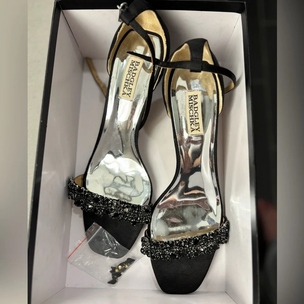 9.5 Badgley Mischka black, rhinestone heels - Picture 1 of 4